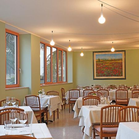 Hotel La Perla - Bike Hotel Гарда Екстериор снимка