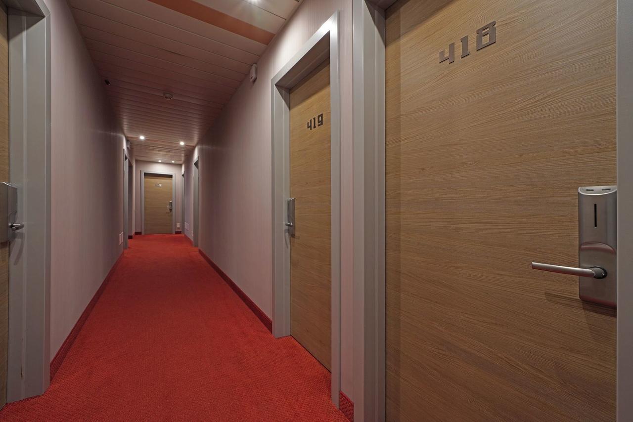 Hotel La Perla - Bike Hotel Гарда Екстериор снимка