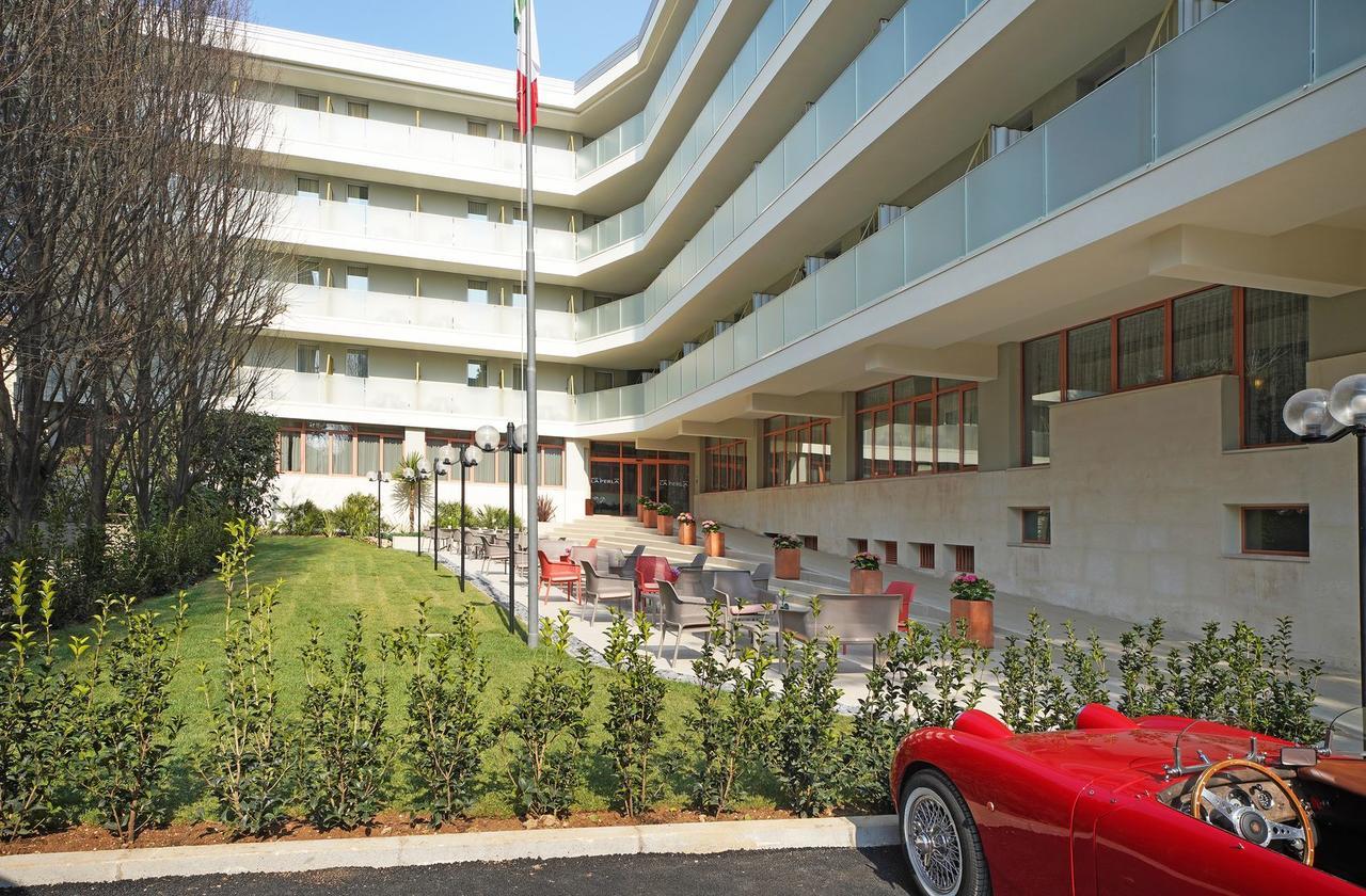 Hotel La Perla - Bike Hotel Гарда Екстериор снимка